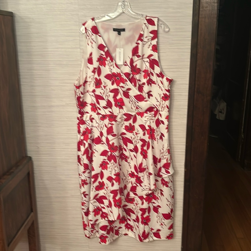 Banana Republic faux wrap dress in floral print